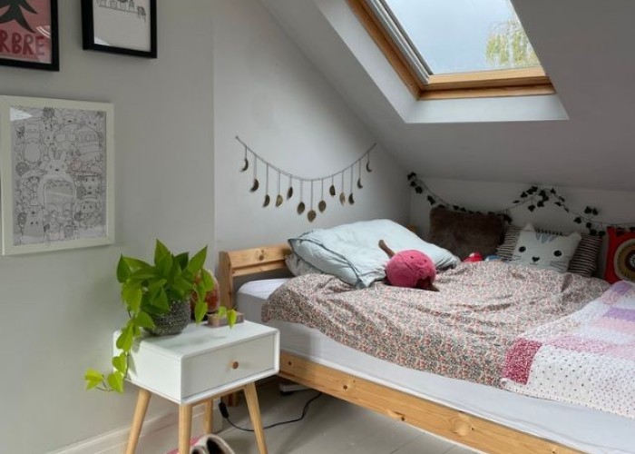 16. Bedroom (Childrens)