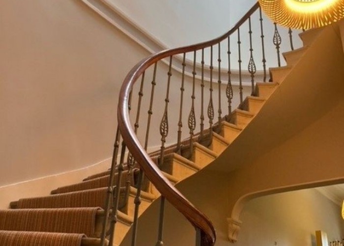11. Staircase (Sweeping)