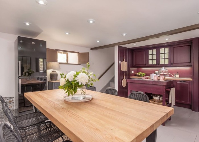 7. Kitchen (Coloured units), Kitchen With Table