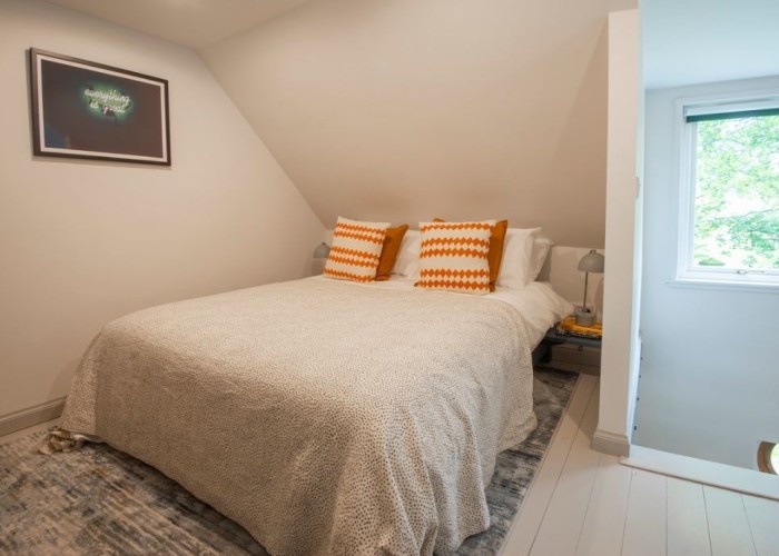 44. Bedroom (Double)