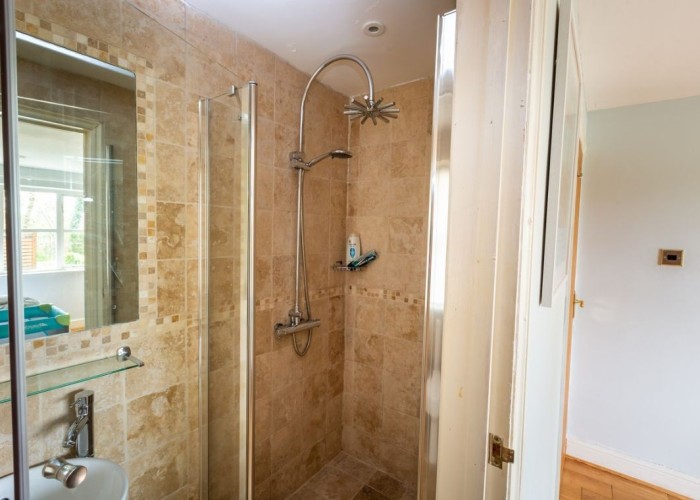 33. Shower Room