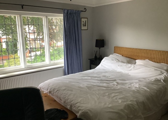 13. Bedroom (Double)