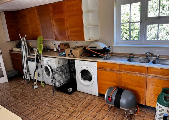 8. Utility Room