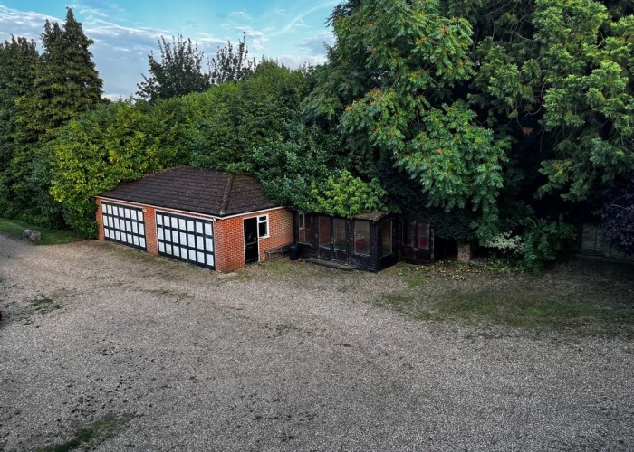 45. Garage (treble+)