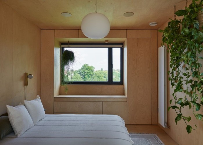 13. Bedroom (Double)