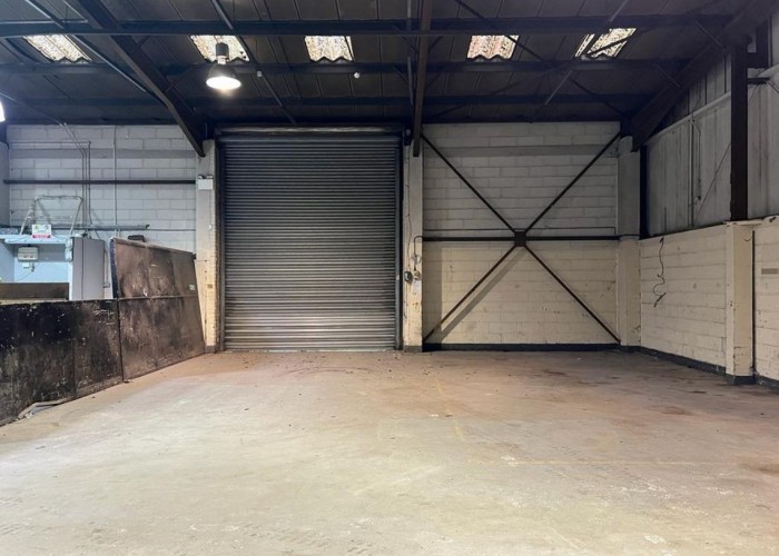 4. Warehouse (Drive-In)