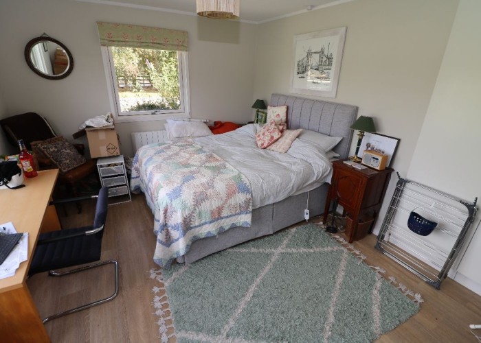 13. Bedroom (Double)