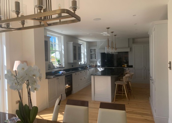 2. Kitchen (Cream or White units)