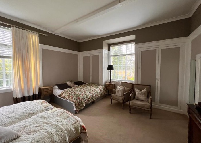 34. Bedroom (Master/En-Suite)