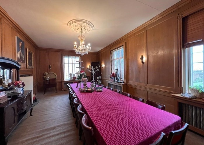17. Diningroom
