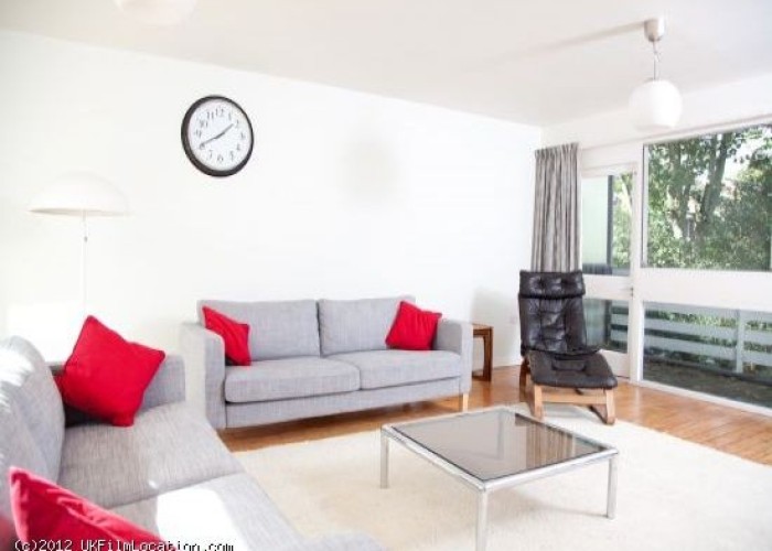 2. Livingroom