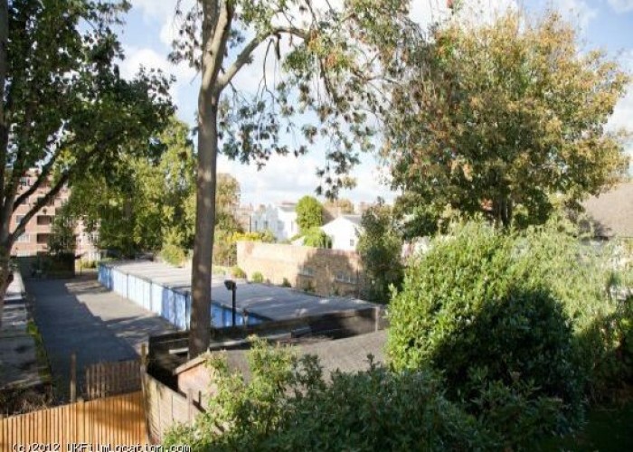 24. Gardens