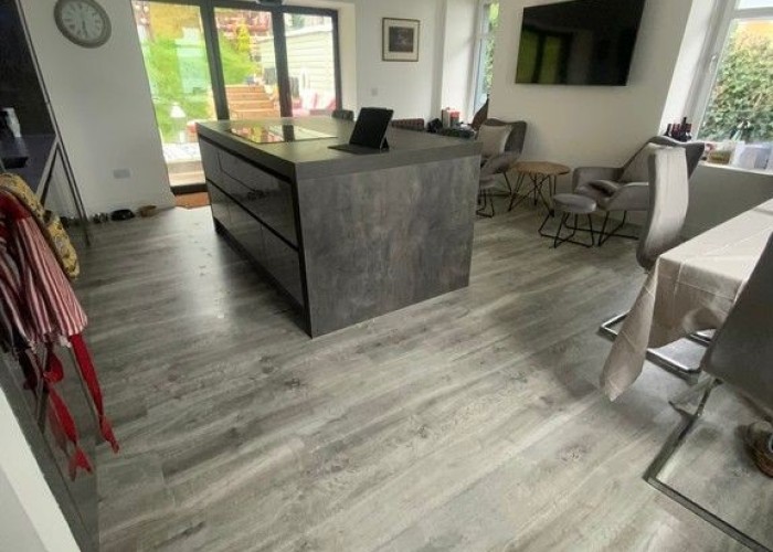 5. Kitchen (With Island)