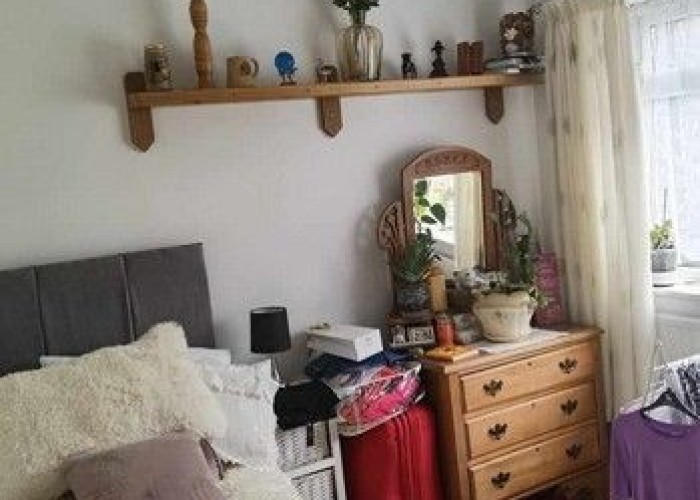 9. Bedroom (Master/En-Suite)