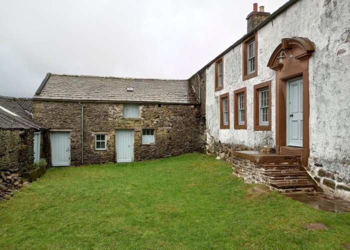 2. House / Cottage Exterior