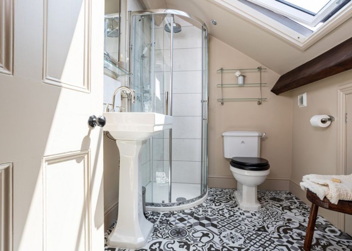 24. Shower Room