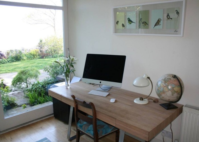4. Home Office