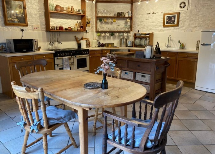 7. Kitchen (Wooden Units), Kitchen (Rustic), Kitchen With Table