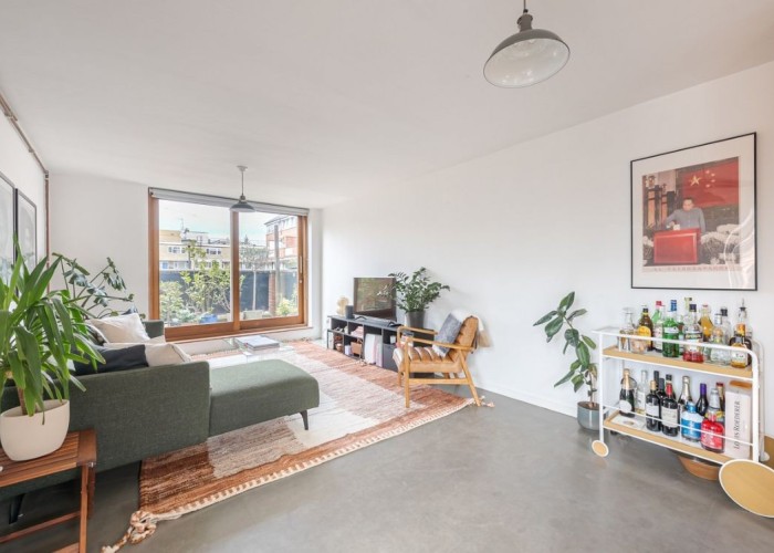 8. Livingroom