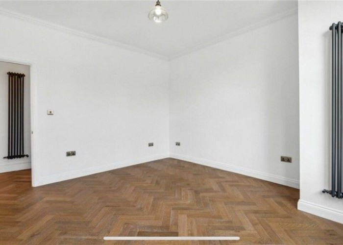 10. Bedroom (Double)
