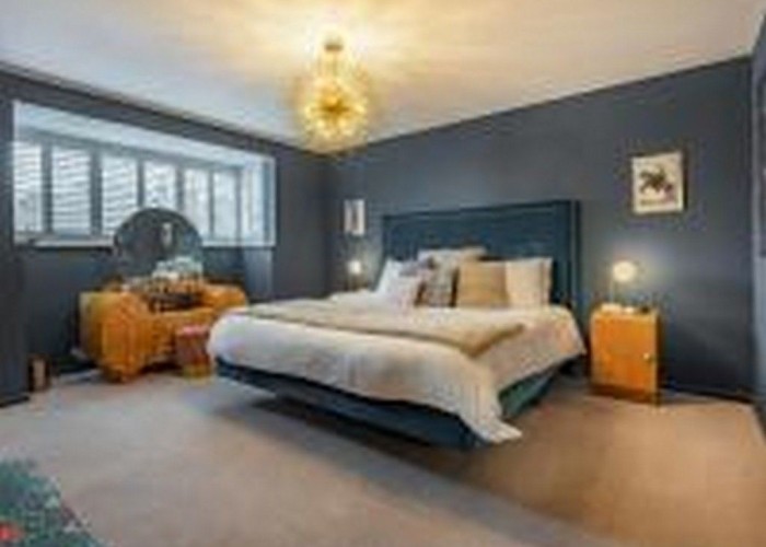 16. Bedroom (Double)
