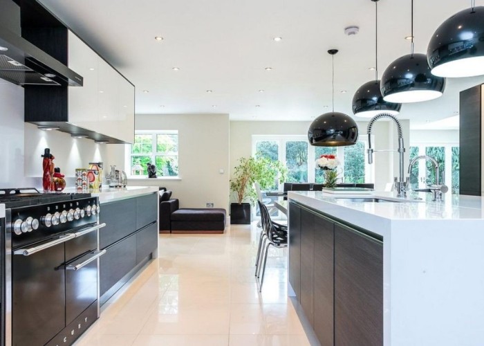 2. Kitchen (With Island)