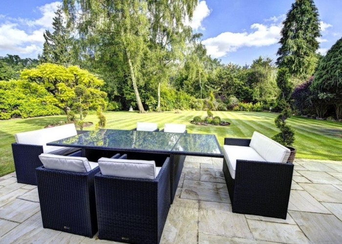 11. Patio / Veranda