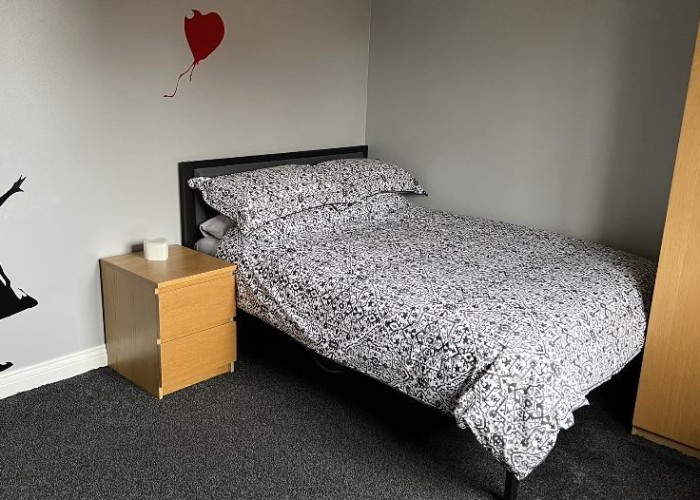 28. Bedroom (Double)