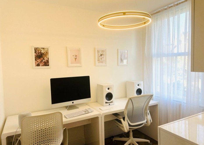 23. Home Office / Study
