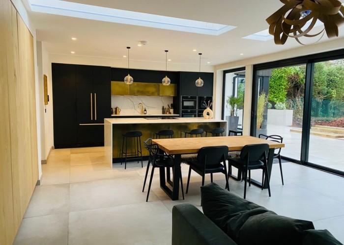 6. Diningroom