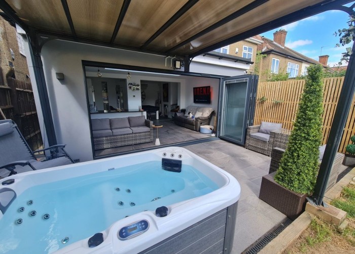 10. Hot Tub/Jacuzzi