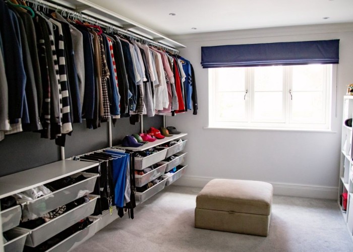 32. Dressing Room/Walk-in Wardrobe