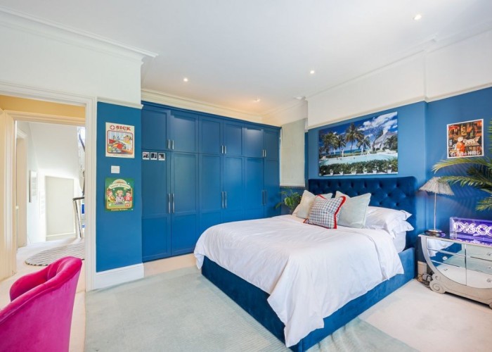 13. Bedroom (Double)