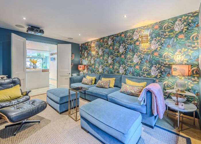 9. Livingroom