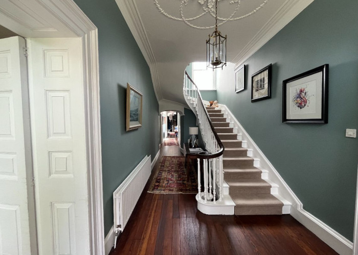 13. Stairway / Staircase