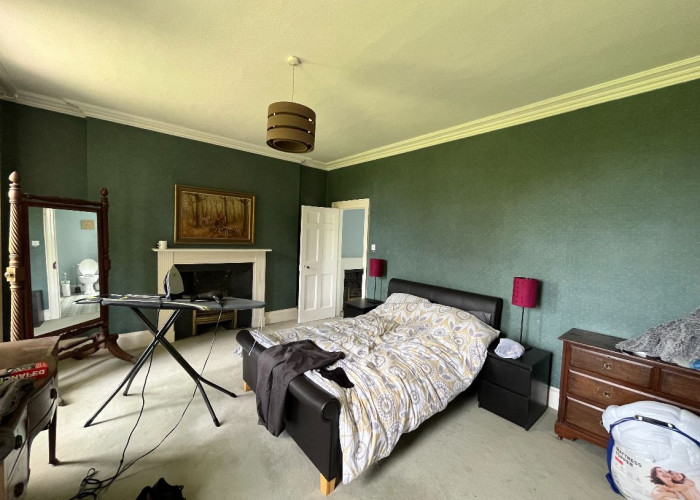 18. Bedroom (Double)