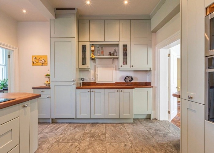 12. Kitchen (Coloured units)