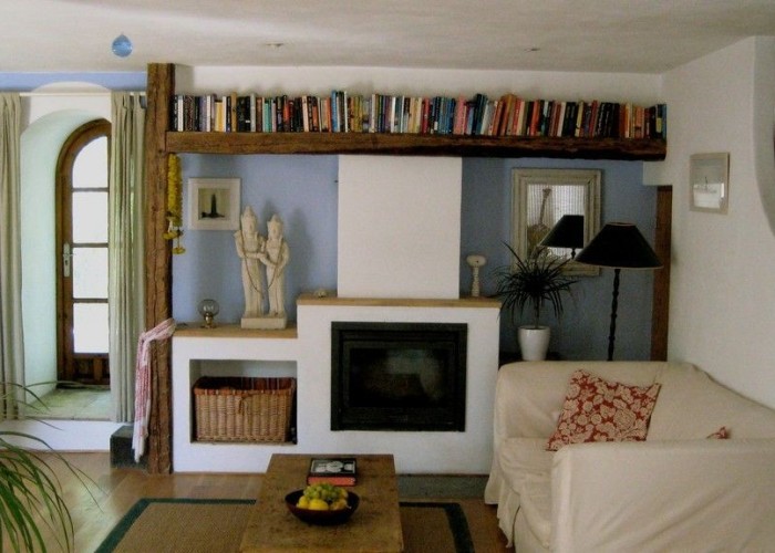 3. Livingroom, Fireplace