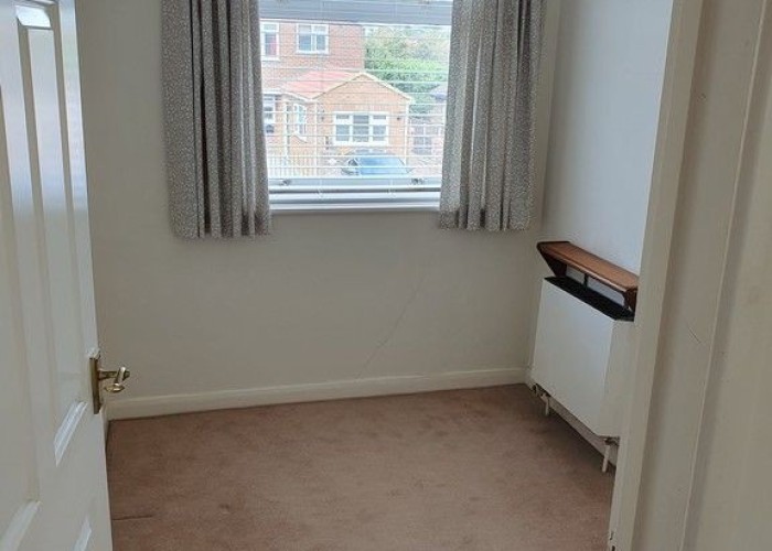 18. Bedroom (Childrens), Empty / Spare Room