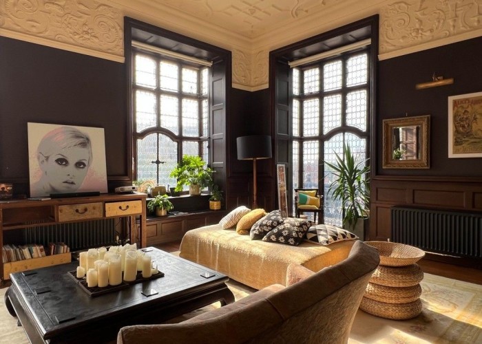 1. Livingroom, Windows, Open-plan, Styled Ceiling