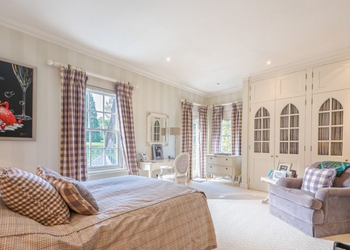 32. Bedroom (Double)