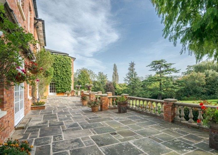 87. Patio / Veranda