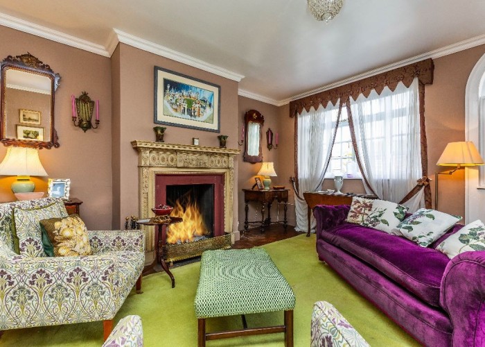 2. Livingroom