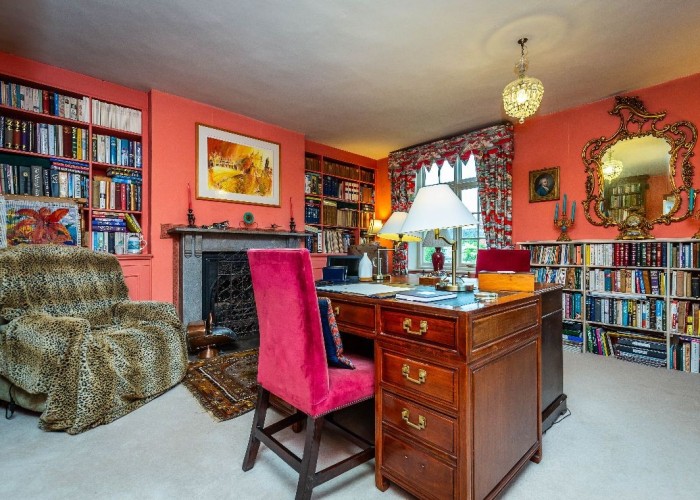 6. Home Office