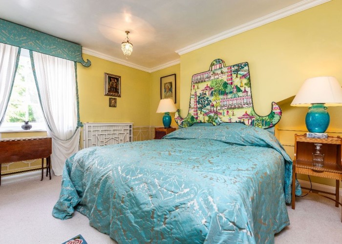 13. Bedroom (Double)