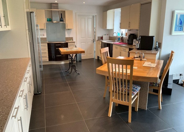 2. Kitchen (Cream or White units)