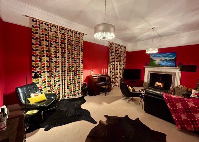 3. Livingroom, Fireplace