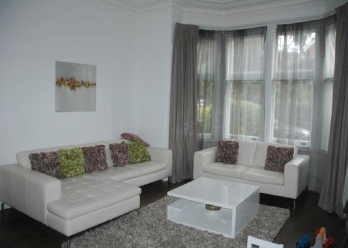3. Livingroom
