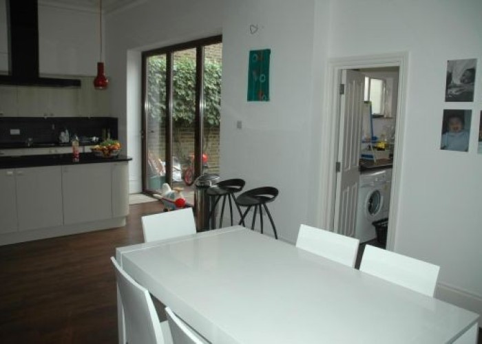 5. Kitchen (Cream or White units)