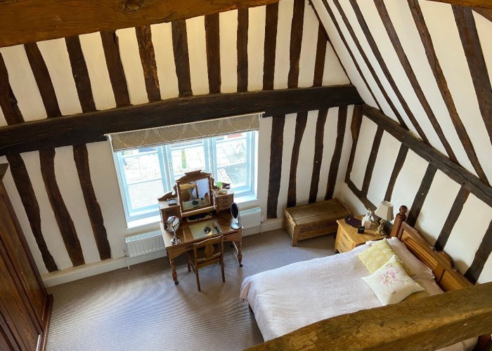 13. Bedroom (Double)